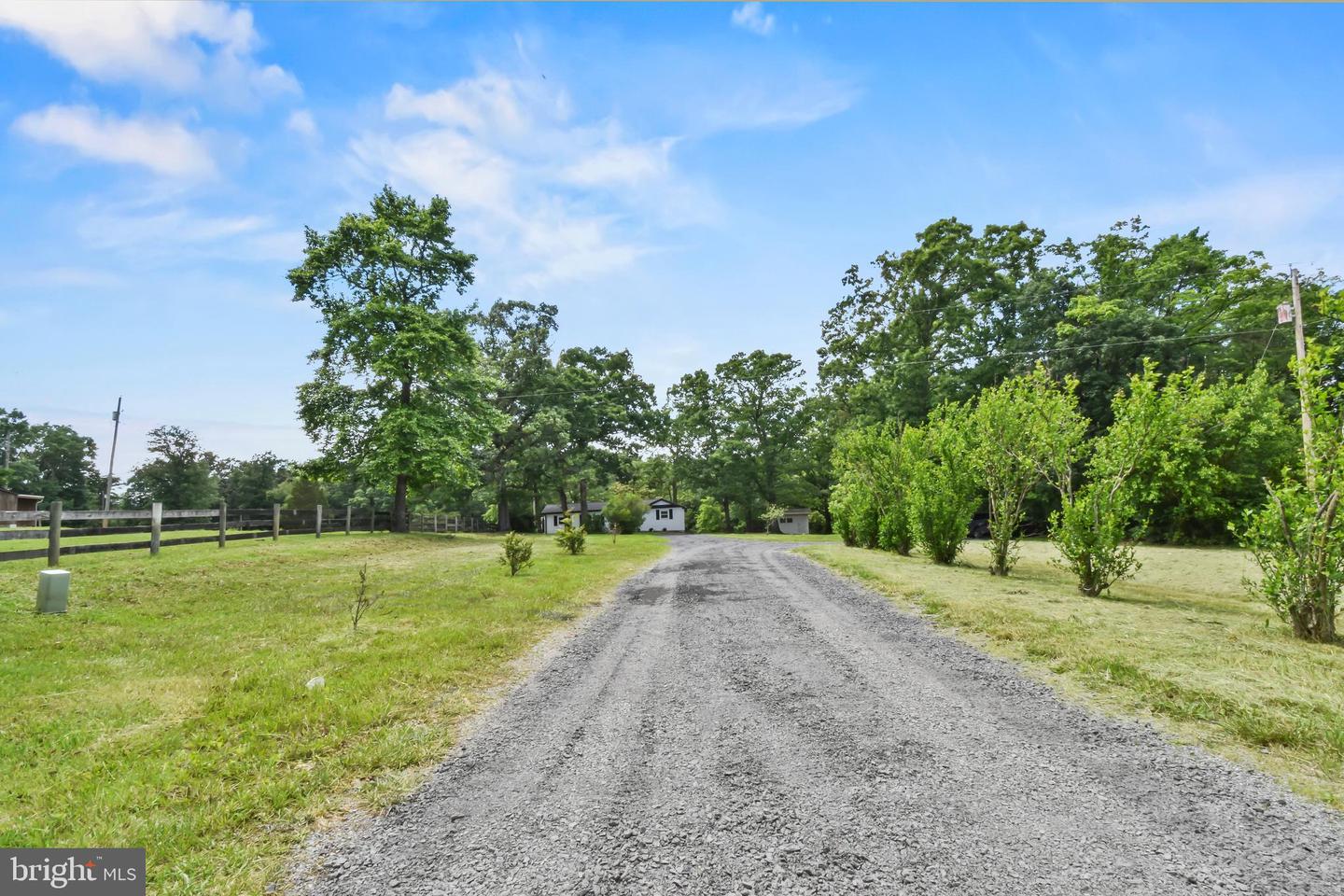 790 MCDONALD RD, WINCHESTER, Virginia 22602, 3 Bedrooms Bedrooms, 5 Rooms Rooms,2 BathroomsBathrooms,Residential,For sale,790 MCDONALD RD,VAFV2034386 MLS # VAFV2034386