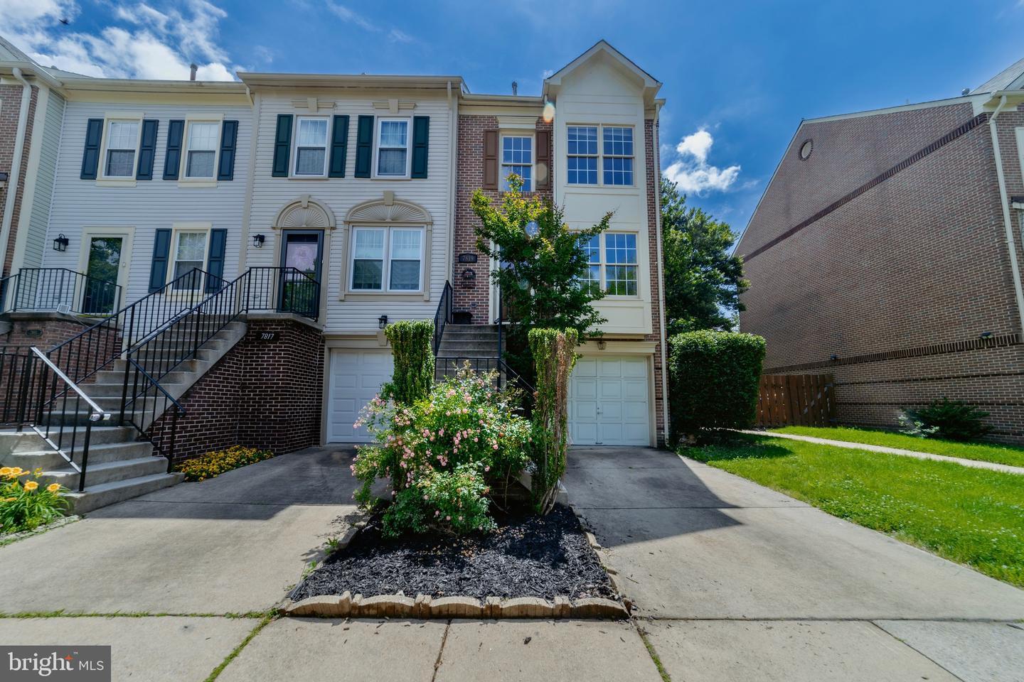 7819 COLONIAL SPRINGS BLVD, ALEXANDRIA, Virginia 22306, 3 Bedrooms Bedrooms, ,3 BathroomsBathrooms,Residential,For sale,7819 COLONIAL SPRINGS BLVD,VAFX2243072 MLS # VAFX2243072