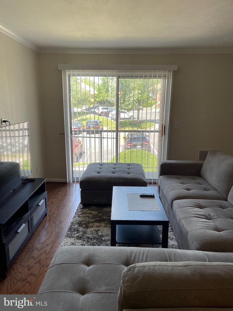 CENTREVILLE, Virginia 20121, 1 Bedroom Bedrooms, ,1 BathroomBathrooms,Residential,For sale,VAFX2243122 MLS # VAFX2243122