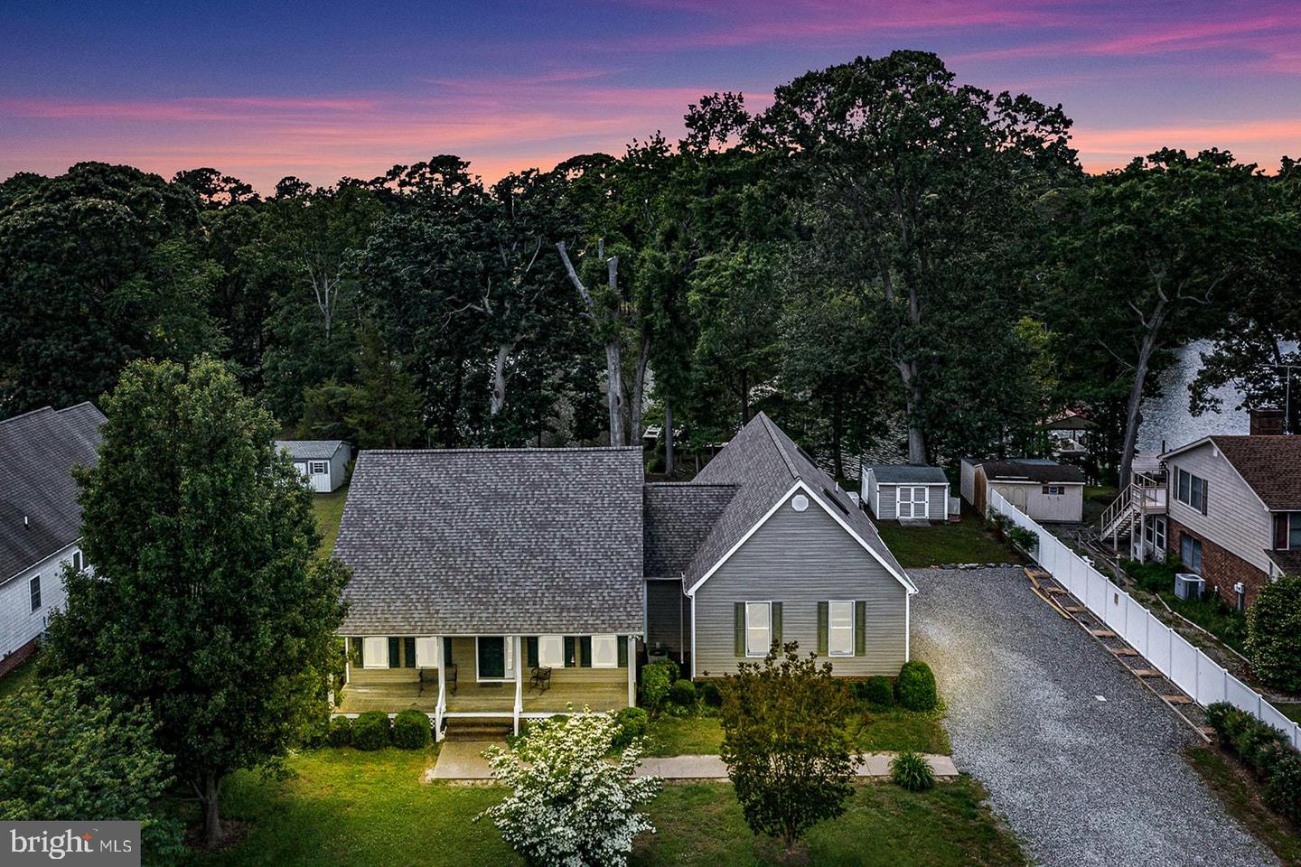 387 HARBOR DR, REEDVILLE, Virginia 22539, 3 Bedrooms Bedrooms, 8 Rooms Rooms,3 BathroomsBathrooms,Residential,For sale,387 HARBOR DR,VANV2001626 MLS # VANV2001626