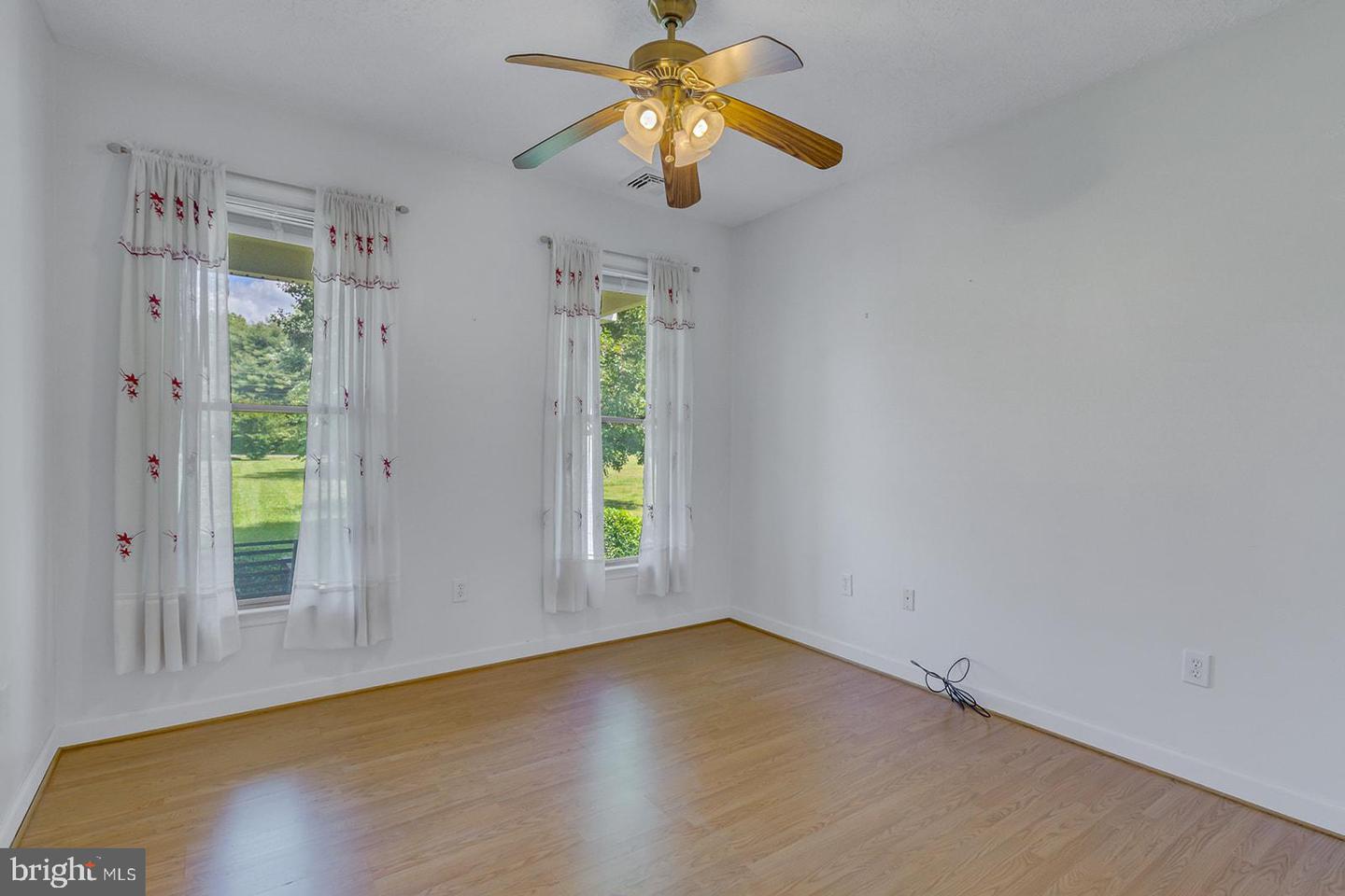 387 HARBOR DR, REEDVILLE, Virginia 22539, 3 Bedrooms Bedrooms, 8 Rooms Rooms,3 BathroomsBathrooms,Residential,For sale,387 HARBOR DR,VANV2001626 MLS # VANV2001626