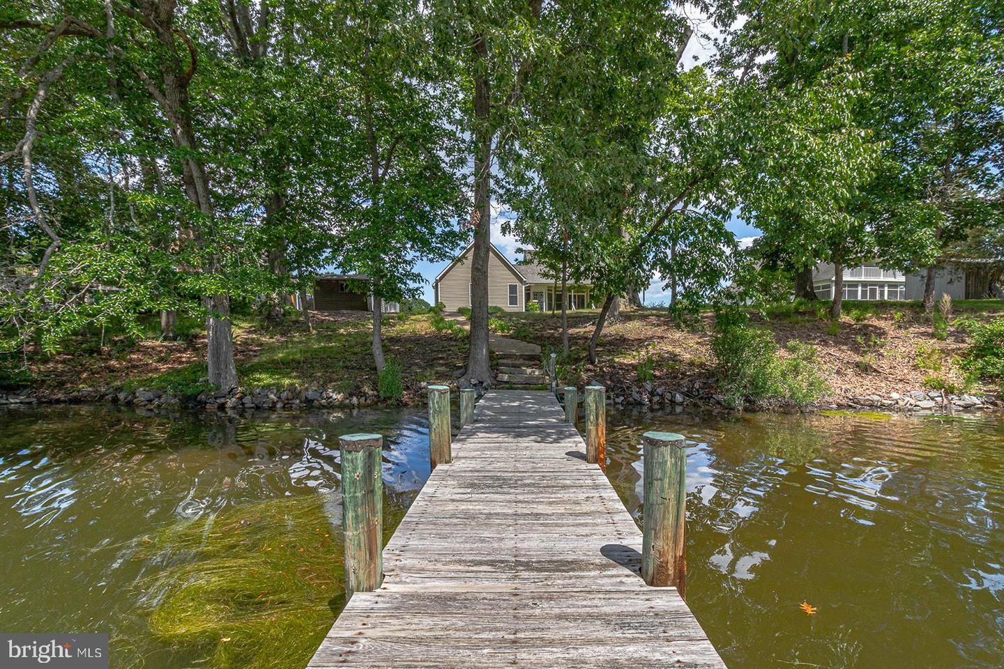 387 HARBOR DR, REEDVILLE, Virginia 22539, 3 Bedrooms Bedrooms, 8 Rooms Rooms,3 BathroomsBathrooms,Residential,For sale,387 HARBOR DR,VANV2001626 MLS # VANV2001626
