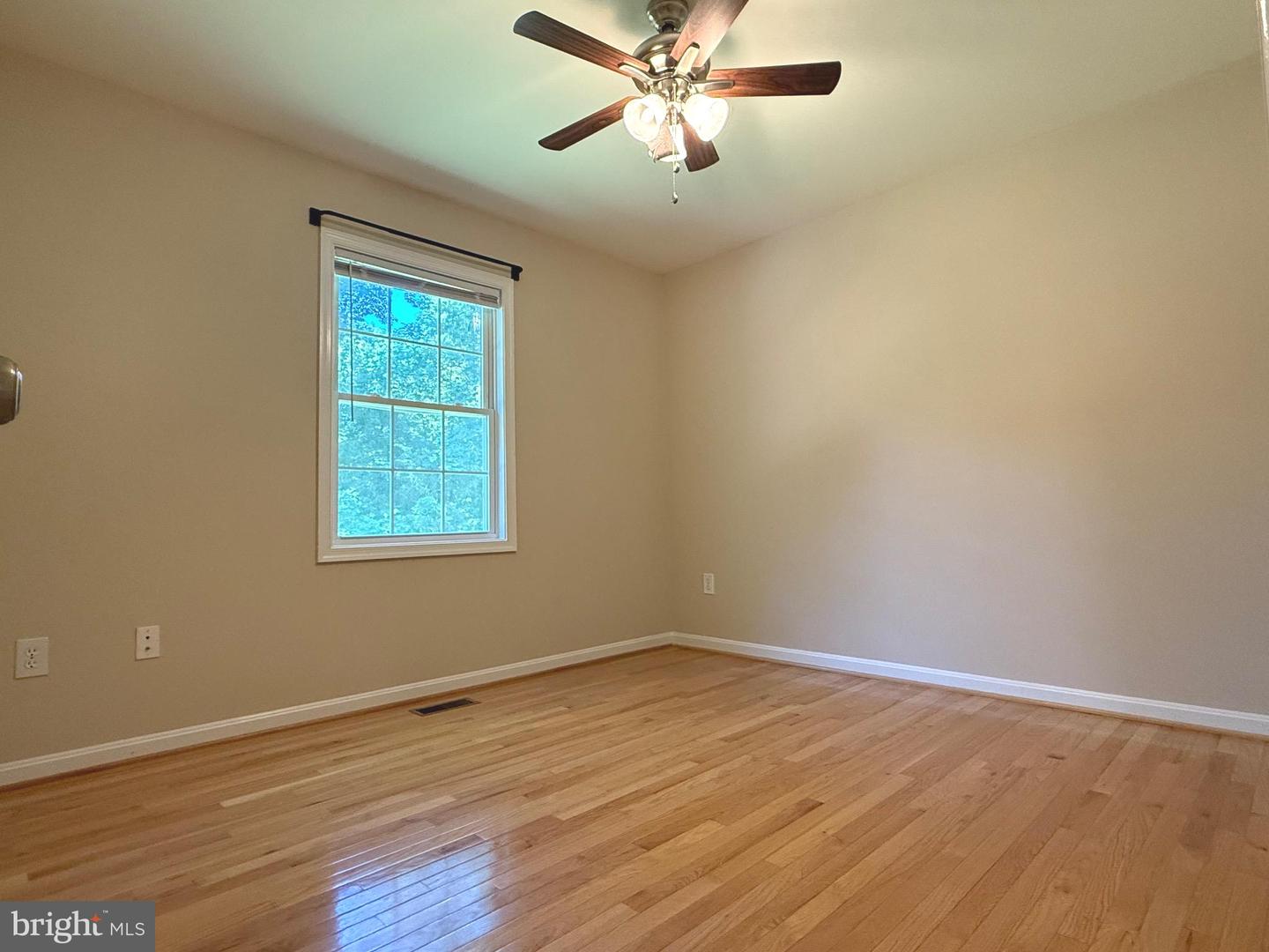 273 PETTIT PL, LOUISA, Virginia 23093, 4 Bedrooms Bedrooms, ,2 BathroomsBathrooms,Residential,For sale,273 PETTIT PL,VALA2007616 MLS # VALA2007616