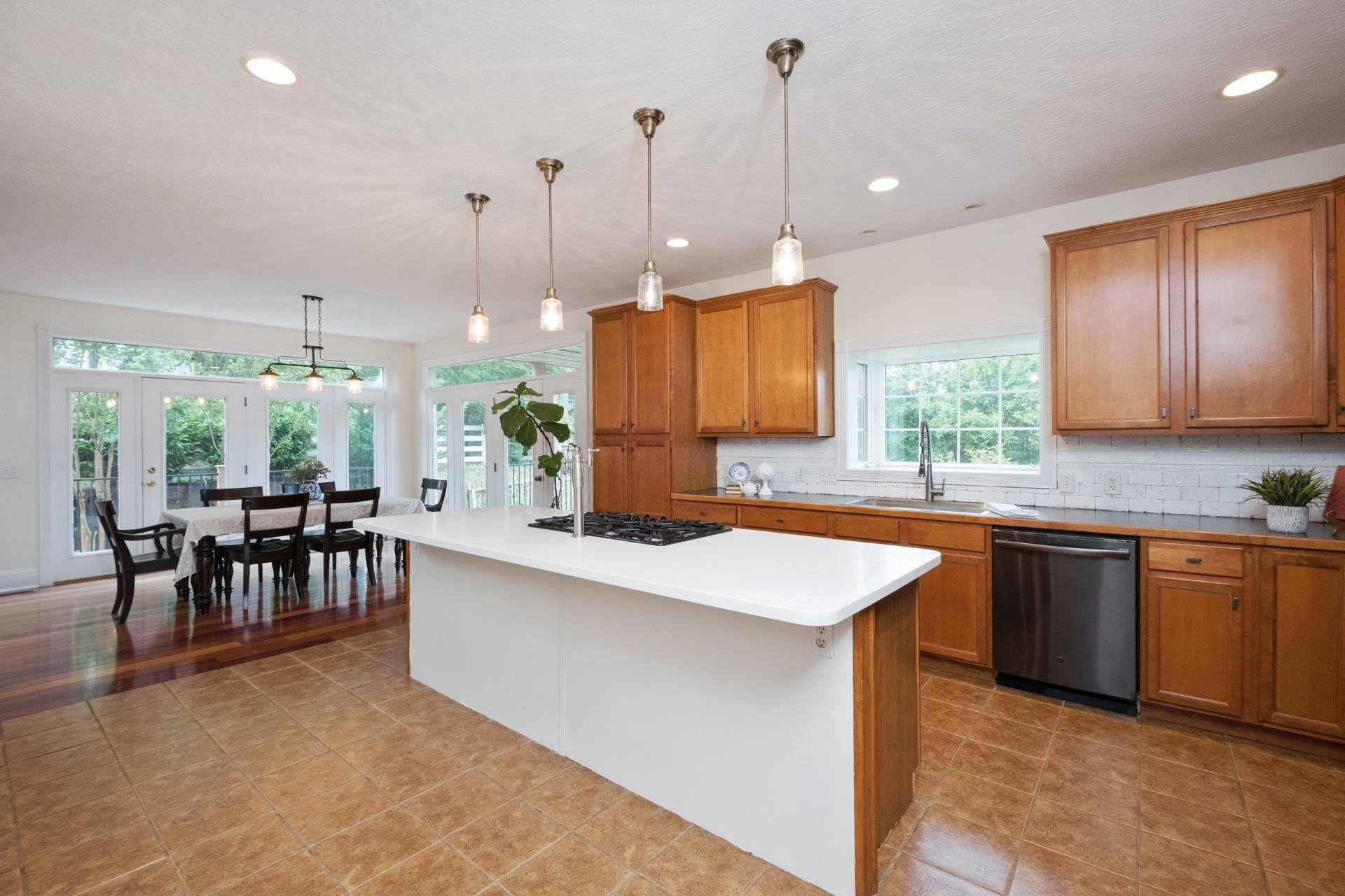 109 LEAVEL CT, BRIDGEWATER, Virginia 22812, 4 Bedrooms Bedrooms, ,3 BathroomsBathrooms,Residential,Jahne,109 LEAVEL CT,664983 MLS # 664983
