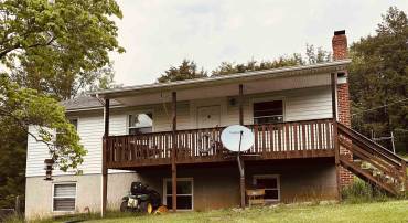 562 DABNEYS RD, RAPHINE, Virginia 24472, 3 Bedrooms Bedrooms, ,1 BathroomBathrooms,Residential,562 DABNEYS RD,664992 MLS # 664992