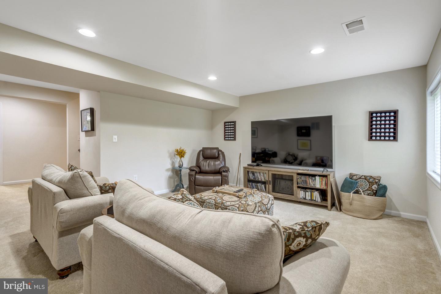 18046 LAKEFORD DR, CULPEPER, Virginia 22701, 4 Bedrooms Bedrooms, ,3 BathroomsBathrooms,Residential,For sale,18046 LAKEFORD DR,VACU2010538 MLS # VACU2010538