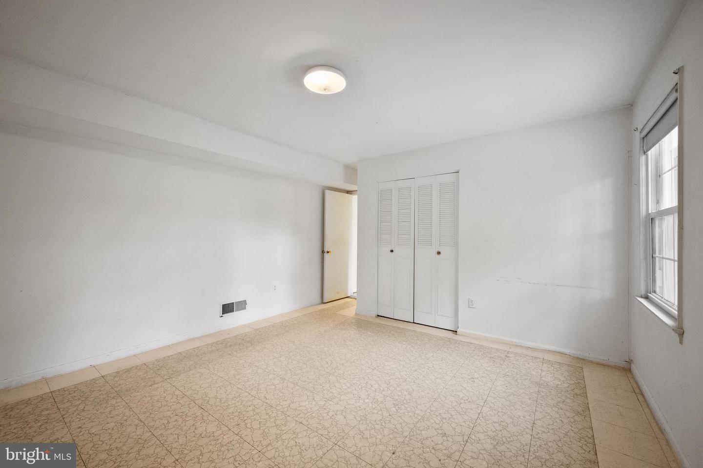 7516 TODD PL, MANASSAS, Virginia 20109, 4 Bedrooms Bedrooms, ,3 BathroomsBathrooms,Residential,For sale,7516 TODD PL,VAPW2095088 MLS # VAPW2095088