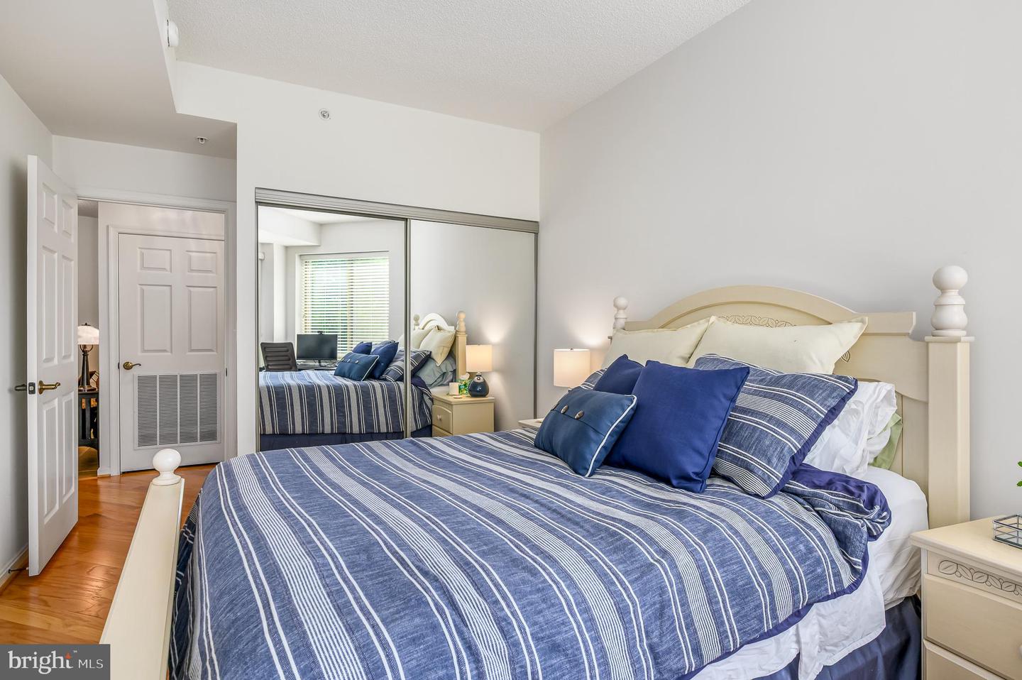 19355 CYPRESS RIDGE TER #203, LEESBURG, Virginia 20176, 2 Bedrooms Bedrooms, ,2 BathroomsBathrooms,Residential,For sale,19355 CYPRESS RIDGE TER #203,VALO2097282 MLS # VALO2097282