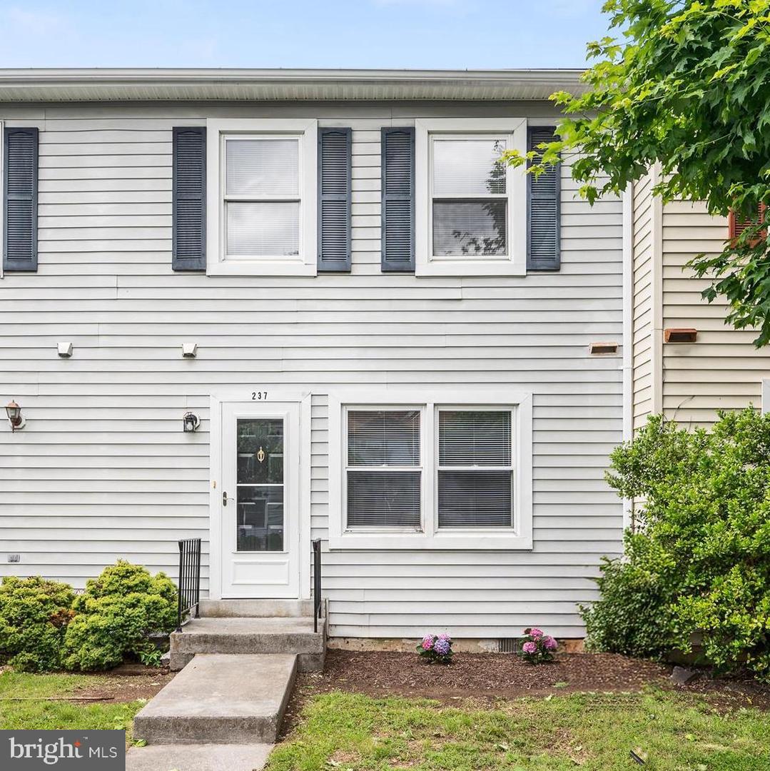 237 KIMBERLY WAY, WINCHESTER, Virginia 22601, 2 Bedrooms Bedrooms, ,1 BathroomBathrooms,Residential,For sale,237 KIMBERLY WAY,VAWI2007742 MLS # VAWI2007742