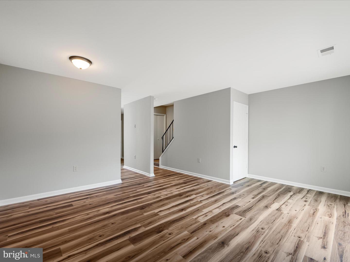 237 KIMBERLY WAY, WINCHESTER, Virginia 22601, 2 Bedrooms Bedrooms, ,1 BathroomBathrooms,Residential,For sale,237 KIMBERLY WAY,VAWI2007742 MLS # VAWI2007742