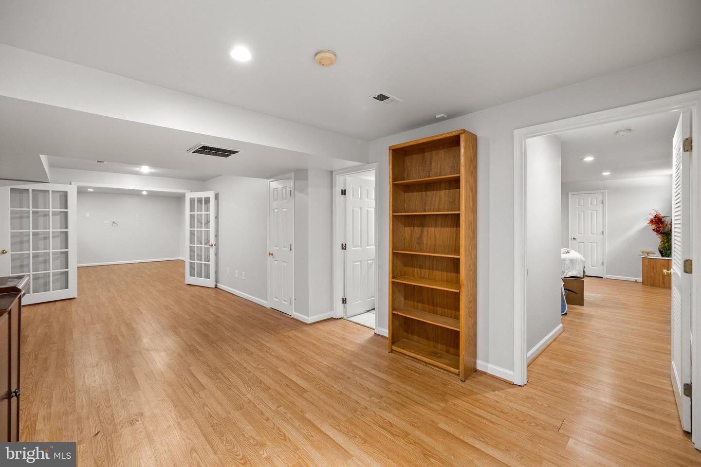 3725 FREEHILL LN, FAIRFAX, Virginia 22033, 4 Bedrooms Bedrooms, ,3 BathroomsBathrooms,Residential,For sale,3725 FREEHILL LN,VAFX2242938 MLS # VAFX2242938