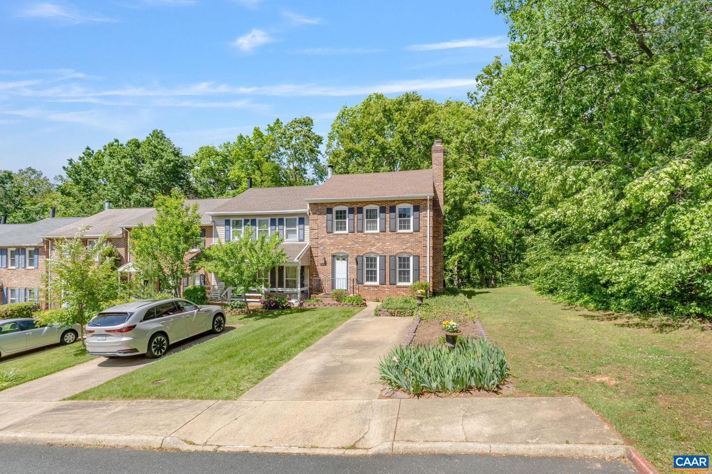 440 WYNRIDGE DR, CHARLOTTESVILLE, Virginia 22901, 3 Bedrooms Bedrooms, ,2 BathroomsBathrooms,Residential,For sale,440 WYNRIDGE DR,664842 MLS # 664842
