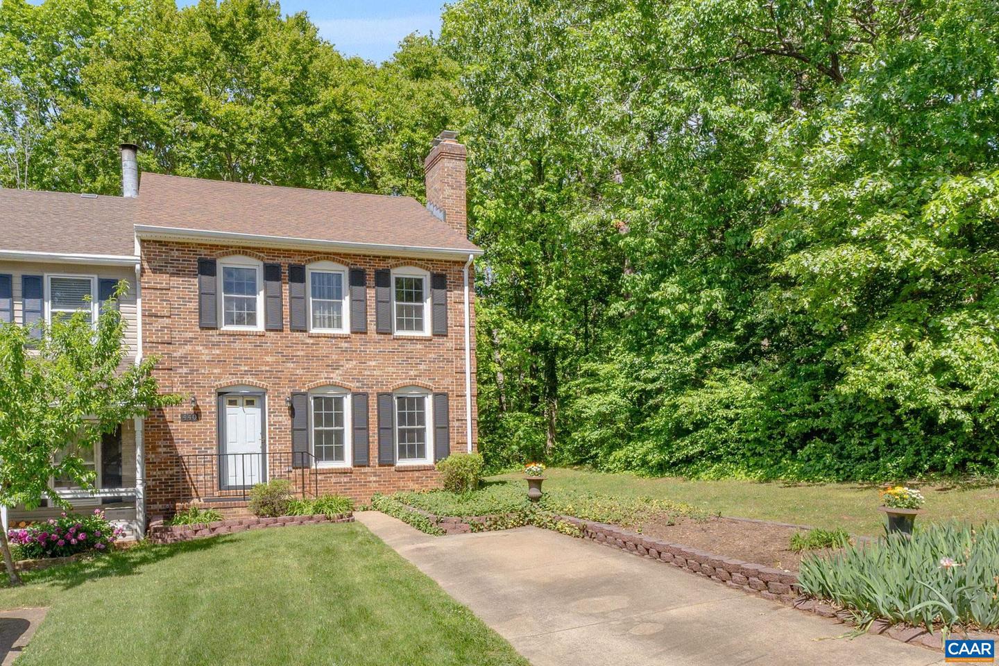 440 WYNRIDGE DR, CHARLOTTESVILLE, Virginia 22901, 3 Bedrooms Bedrooms, ,2 BathroomsBathrooms,Residential,For sale,440 WYNRIDGE DR,664842 MLS # 664842