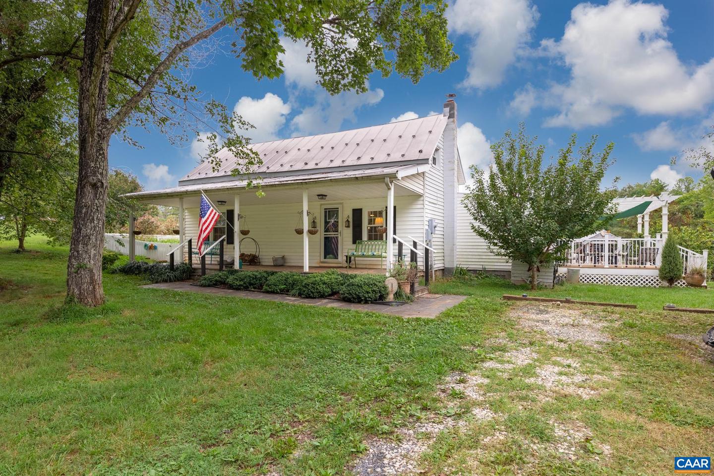 373 FINALLY FARM RD, DILLWYN, Virginia 23936, 3 Bedrooms Bedrooms, ,1 BathroomBathrooms,Residential,For sale,373 FINALLY FARM RD,664982 MLS # 664982