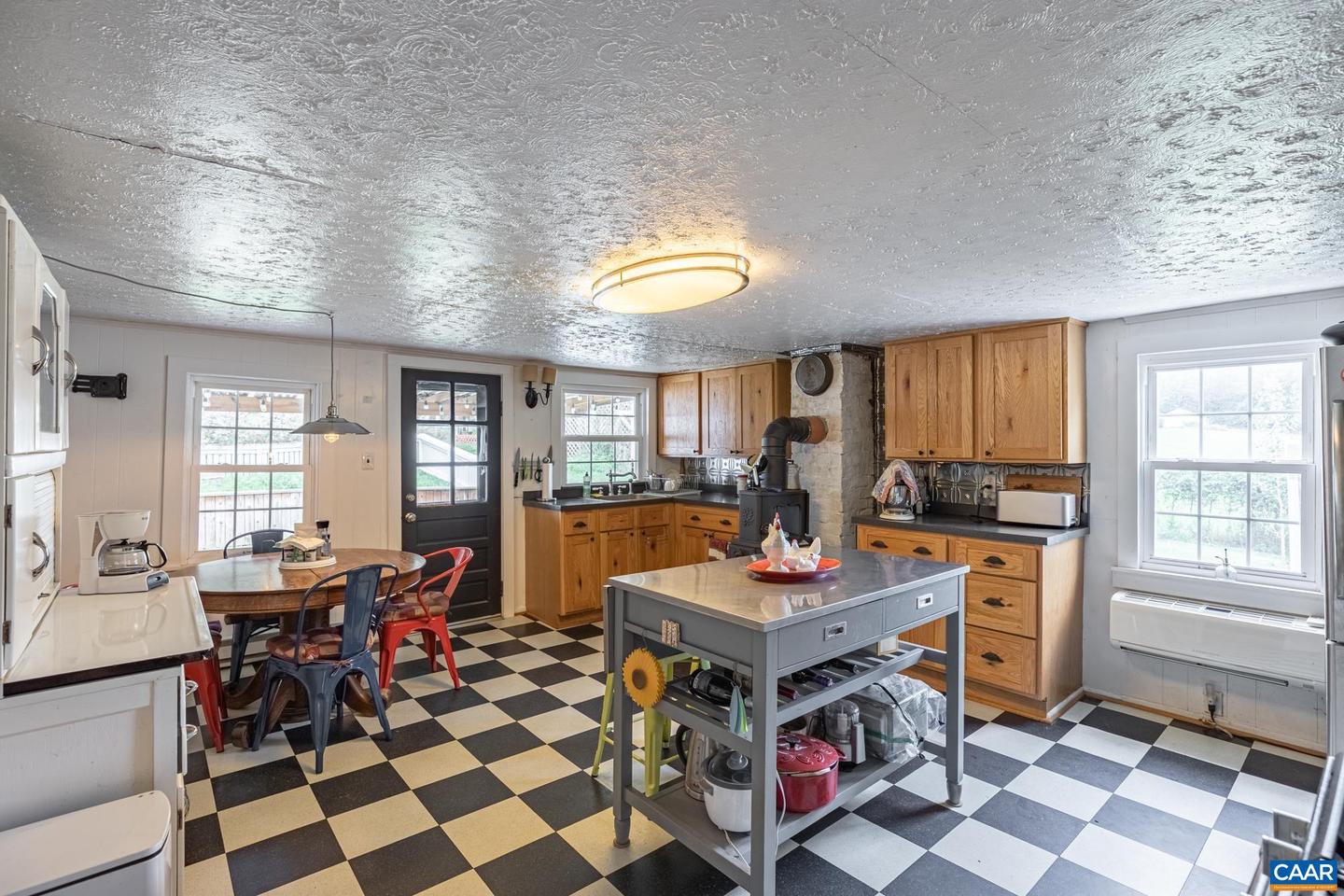 373 FINALLY FARM RD, DILLWYN, Virginia 23936, 3 Bedrooms Bedrooms, ,1 BathroomBathrooms,Residential,For sale,373 FINALLY FARM RD,664982 MLS # 664982