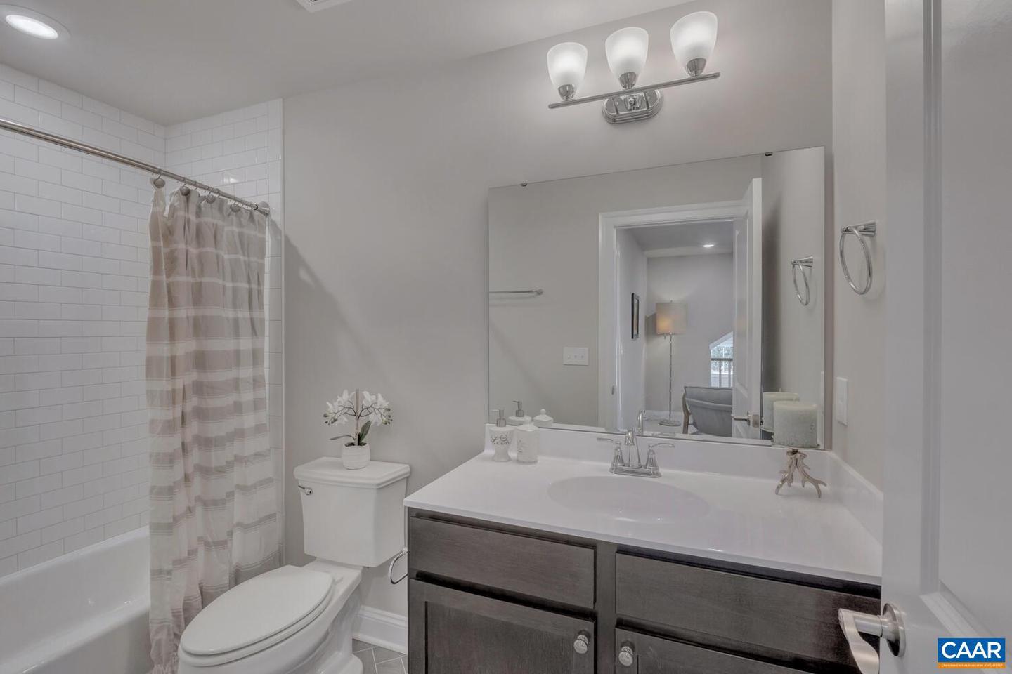 140 STEEP ROCK PL, CHARLOTTESVILLE, Virginia 22911, 3 Bedrooms Bedrooms, ,2 BathroomsBathrooms,Residential,For sale,140 STEEP ROCK PL,664988 MLS # 664988