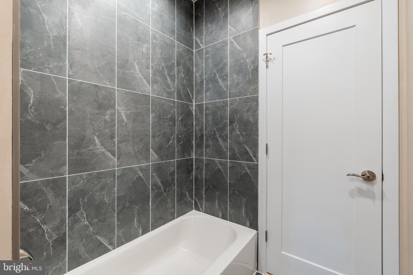 852 XENIA SE #1, WASHINGTON, District Of Columbia 20032, 4 Bedrooms Bedrooms, ,3 BathroomsBathrooms,Residential,For sale,852 XENIA SE #1,DCDC2175850 MLS # DCDC2175850