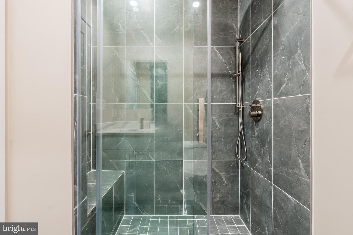 852 XENIA SE #1, WASHINGTON, District Of Columbia 20032, 4 Bedrooms Bedrooms, ,3 BathroomsBathrooms,Residential,For sale,852 XENIA SE #1,DCDC2175850 MLS # DCDC2175850