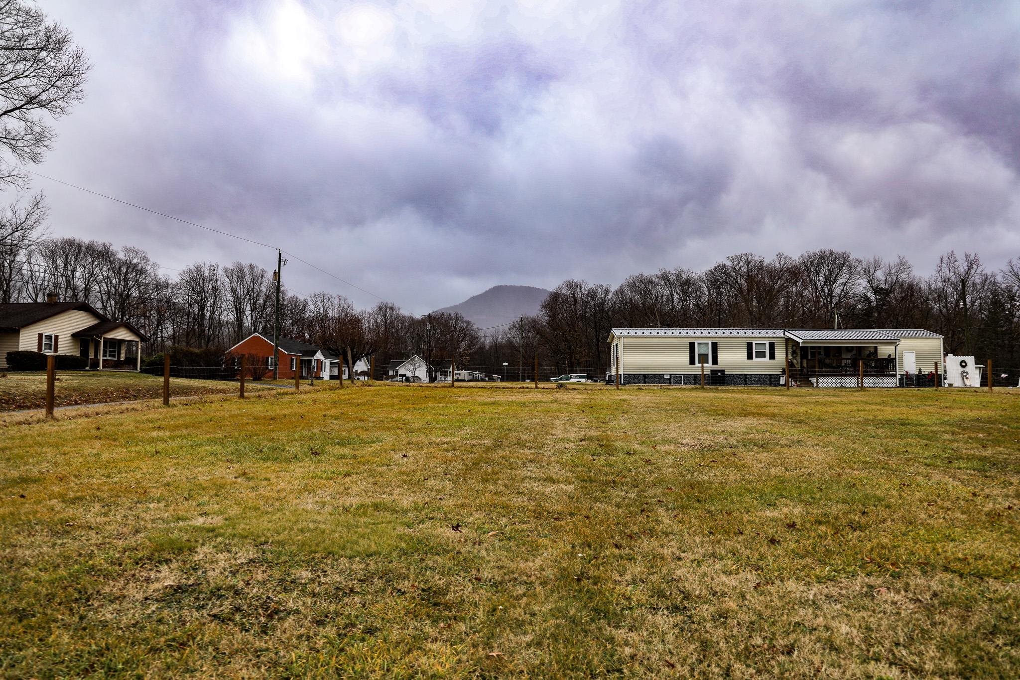 13240 PORT REPUBLIC RD, GROTTOES, Virginia 24401, 3 Bedrooms Bedrooms, ,2 BathroomsBathrooms,Residential,13240 PORT REPUBLIC RD,659819 MLS # 659819