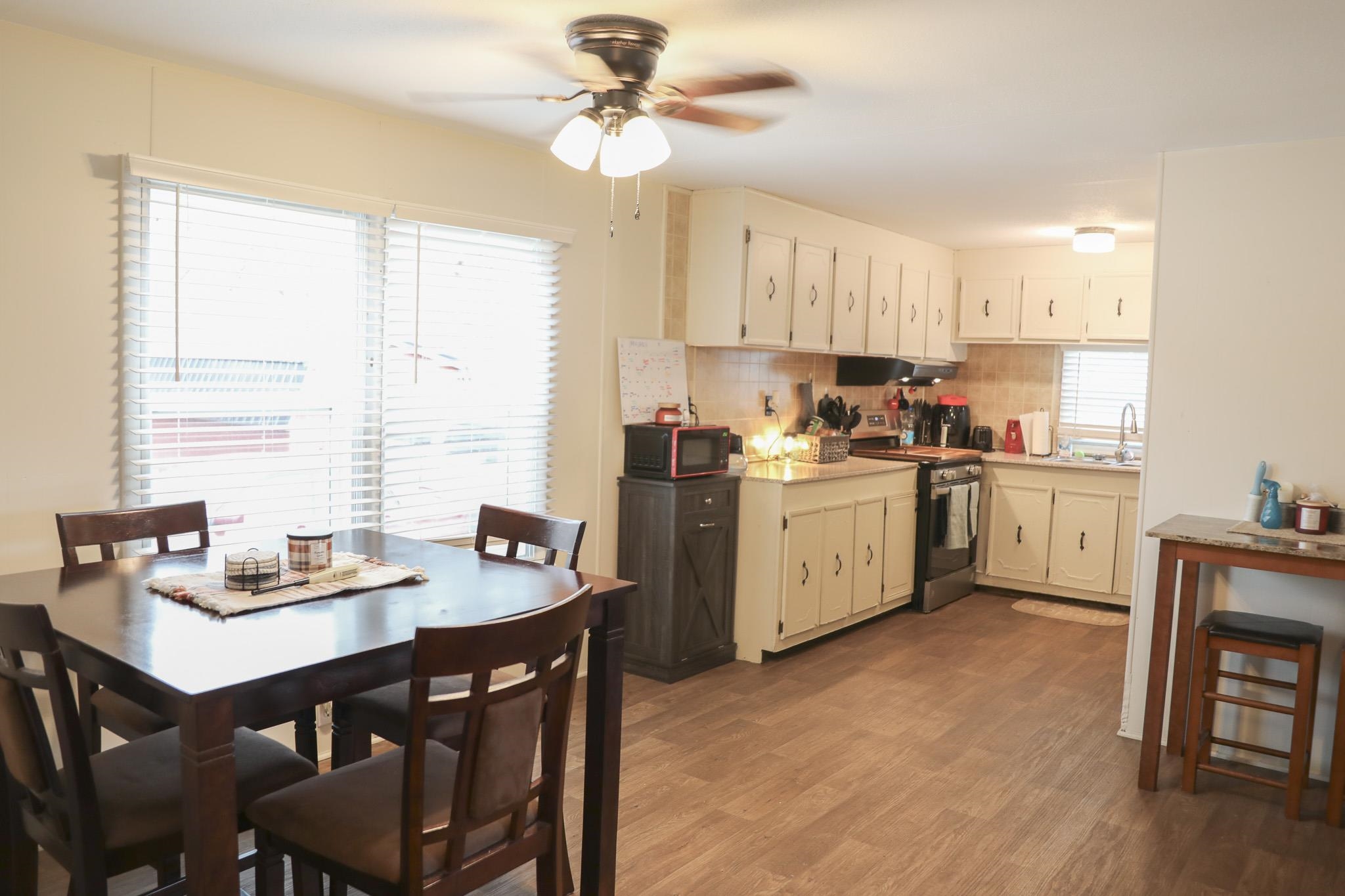 13240 PORT REPUBLIC RD, GROTTOES, Virginia 24401, 3 Bedrooms Bedrooms, ,2 BathroomsBathrooms,Residential,13240 PORT REPUBLIC RD,659819 MLS # 659819