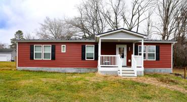 13240 PORT REPUBLIC RD, GROTTOES, Virginia 24401, 3 Bedrooms Bedrooms, ,2 BathroomsBathrooms,Residential,13240 PORT REPUBLIC RD,659819 MLS # 659819