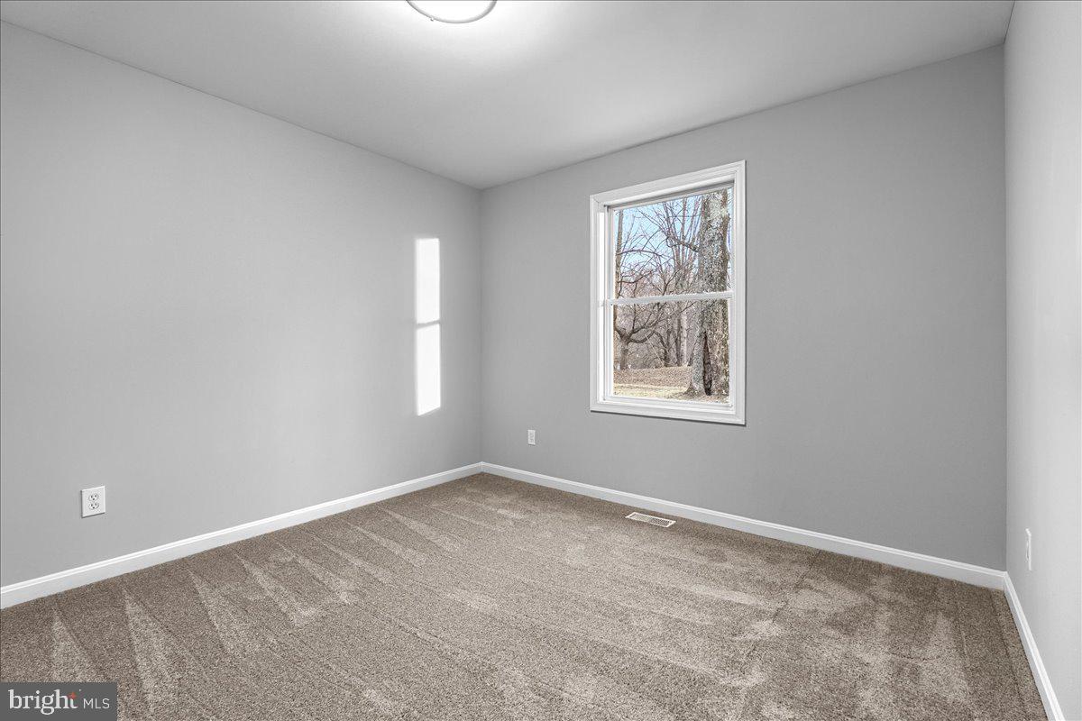 6134 LEE HWY, WARRENTON, Virginia 20187, 4 Bedrooms Bedrooms, ,2 BathroomsBathrooms,Residential,For sale,6134 LEE HWY,VAFQ2015850 MLS # VAFQ2015850