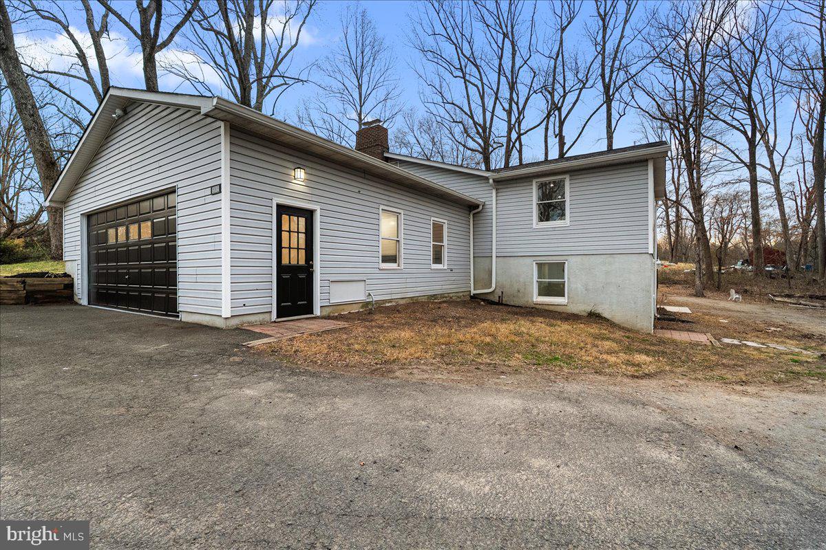 6134 LEE HWY, WARRENTON, Virginia 20187, 4 Bedrooms Bedrooms, ,2 BathroomsBathrooms,Residential,For sale,6134 LEE HWY,VAFQ2015850 MLS # VAFQ2015850