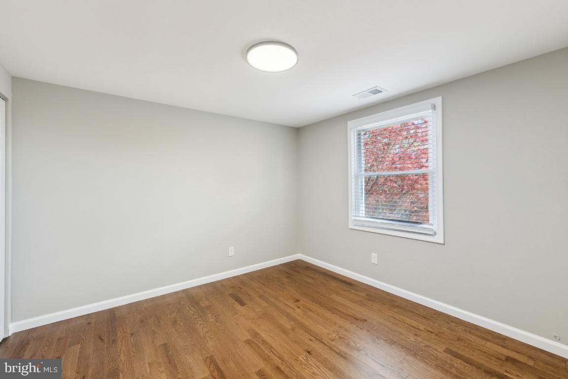 2918 LANDOVER ST, ALEXANDRIA, Virginia 22305, 3 Bedrooms Bedrooms, ,2 BathroomsBathrooms,Residential,For sale,2918 LANDOVER ST,VAAX2043776 MLS # VAAX2043776
