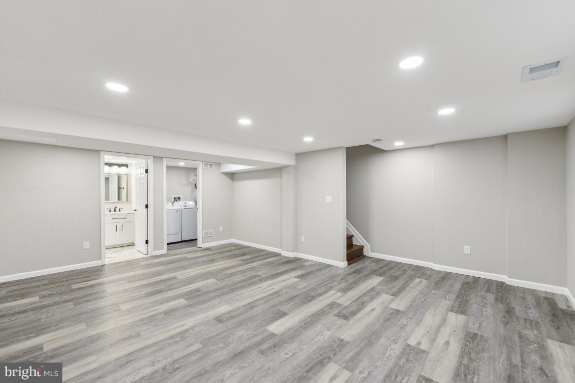 2918 LANDOVER ST, ALEXANDRIA, Virginia 22305, 3 Bedrooms Bedrooms, ,2 BathroomsBathrooms,Residential,For sale,2918 LANDOVER ST,VAAX2043776 MLS # VAAX2043776