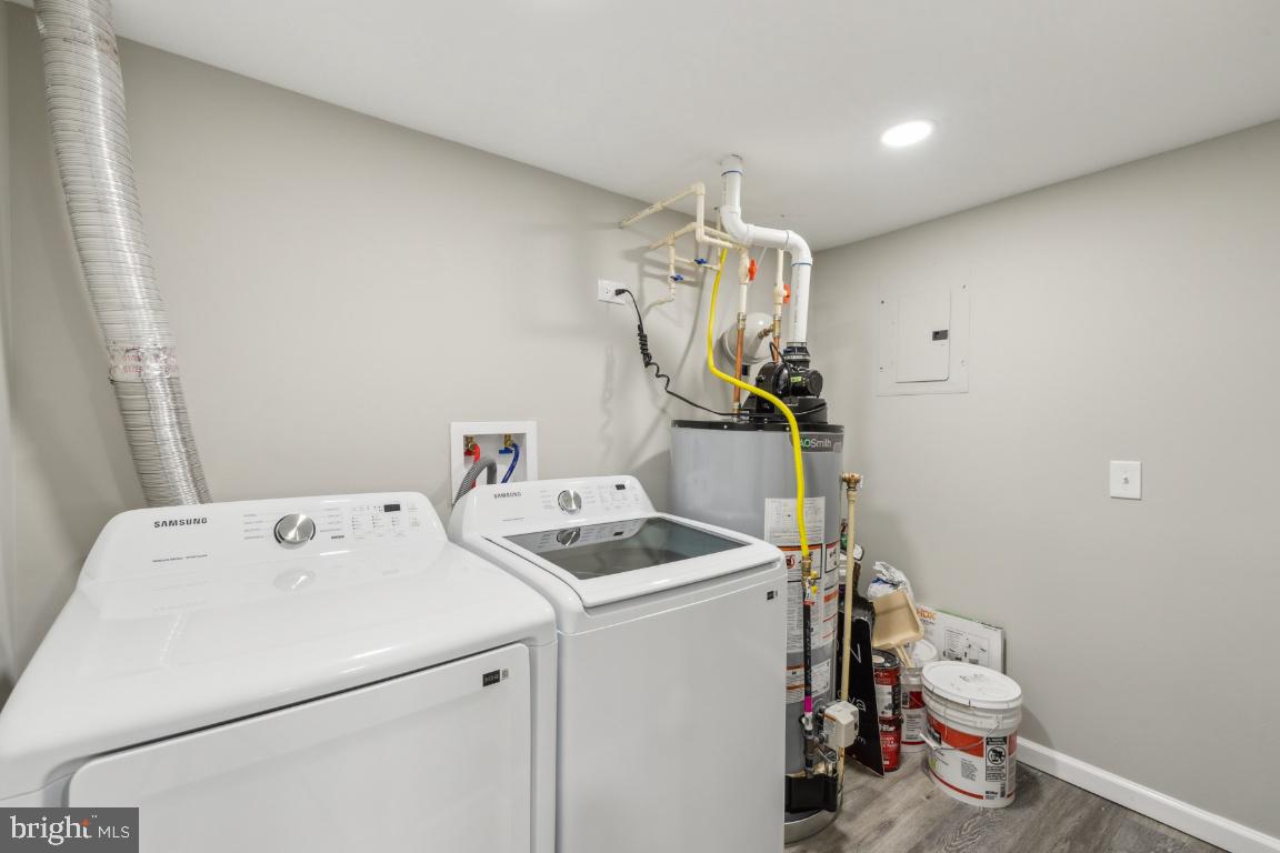 2918 LANDOVER ST, ALEXANDRIA, Virginia 22305, 3 Bedrooms Bedrooms, ,2 BathroomsBathrooms,Residential,For sale,2918 LANDOVER ST,VAAX2043776 MLS # VAAX2043776