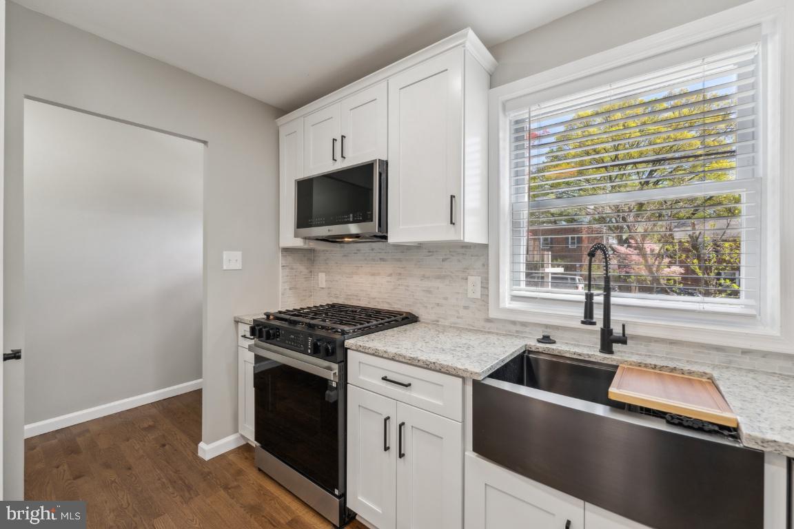 2918 LANDOVER ST, ALEXANDRIA, Virginia 22305, 3 Bedrooms Bedrooms, ,2 BathroomsBathrooms,Residential,For sale,2918 LANDOVER ST,VAAX2043776 MLS # VAAX2043776