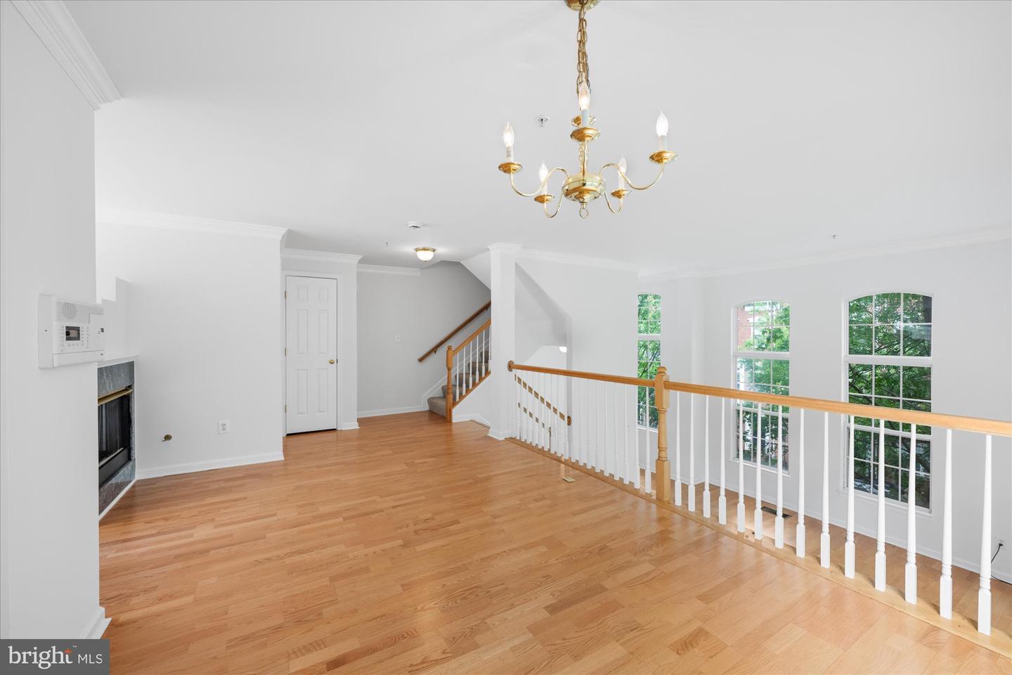183 MARTIN LN, ALEXANDRIA, Virginia 22304, 3 Bedrooms Bedrooms, ,2 BathroomsBathrooms,Residential,For sale,183 MARTIN LN,VAAX2044686 MLS # VAAX2044686