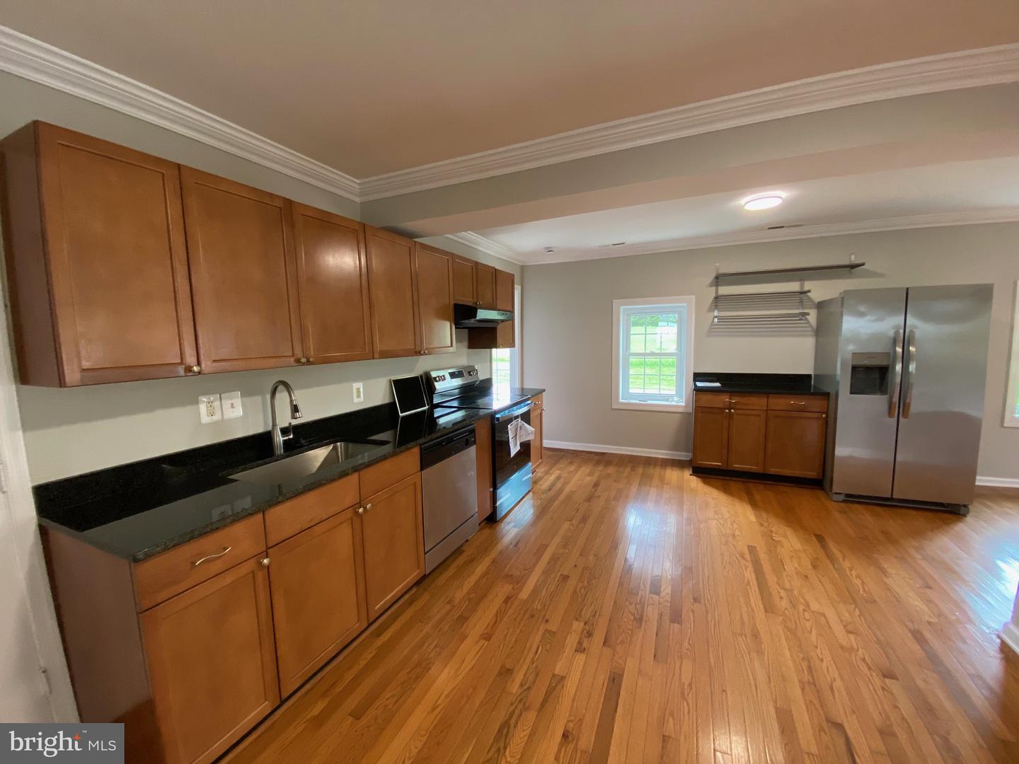 1006 WHITE OAK RD, FREDERICKSBURG, Virginia 22405, 3 Bedrooms Bedrooms, ,2 BathroomsBathrooms,Residential,For sale,1006 WHITE OAK RD,VAST2038490 MLS # VAST2038490