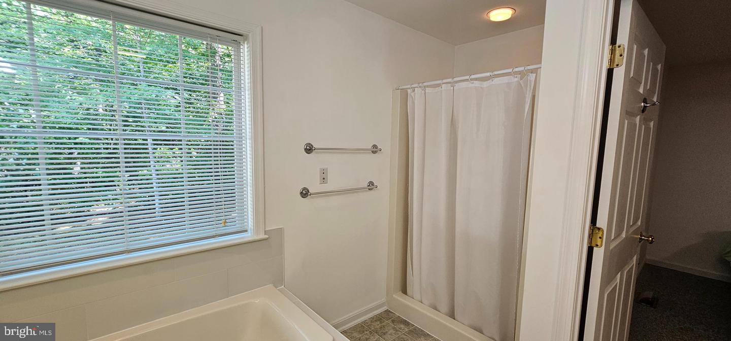 344 9TH ST, COLONIAL BEACH, Virginia 22443, 3 Bedrooms Bedrooms, ,2 BathroomsBathrooms,Residential,For sale,344 9TH ST,VAWE2008830 MLS # VAWE2008830