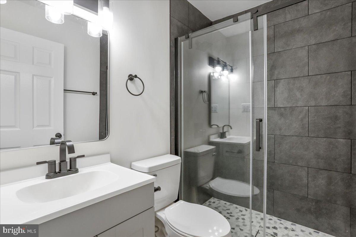 12 MONTAGUE CIR, WINCHESTER, Virginia 22601, 3 Bedrooms Bedrooms, 5 Rooms Rooms,1 BathroomBathrooms,Residential,For sale,12 MONTAGUE CIR,VAWI2007640 MLS # VAWI2007640