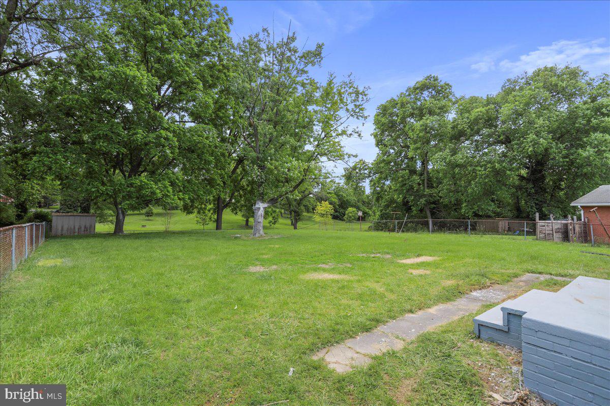 12 MONTAGUE CIR, WINCHESTER, Virginia 22601, 3 Bedrooms Bedrooms, 5 Rooms Rooms,1 BathroomBathrooms,Residential,For sale,12 MONTAGUE CIR,VAWI2007640 MLS # VAWI2007640