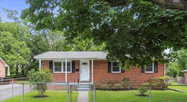 12 MONTAGUE CIR, WINCHESTER, Virginia 22601, 3 Bedrooms Bedrooms, 5 Rooms Rooms,1 BathroomBathrooms,Residential,For sale,12 MONTAGUE CIR,VAWI2007640 MLS # VAWI2007640