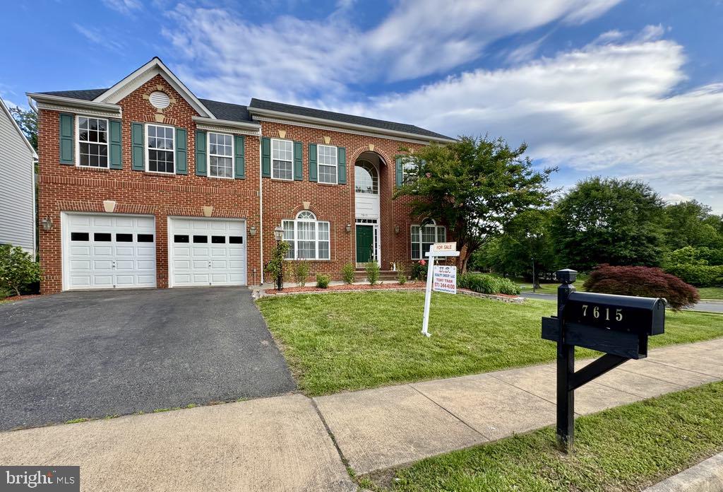 7615 MCWEADON LN, SPRINGFIELD, Virginia 22150, 6 Bedrooms Bedrooms, ,5 BathroomsBathrooms,Residential,For sale,7615 MCWEADON LN,VAFX2240948 MLS # VAFX2240948