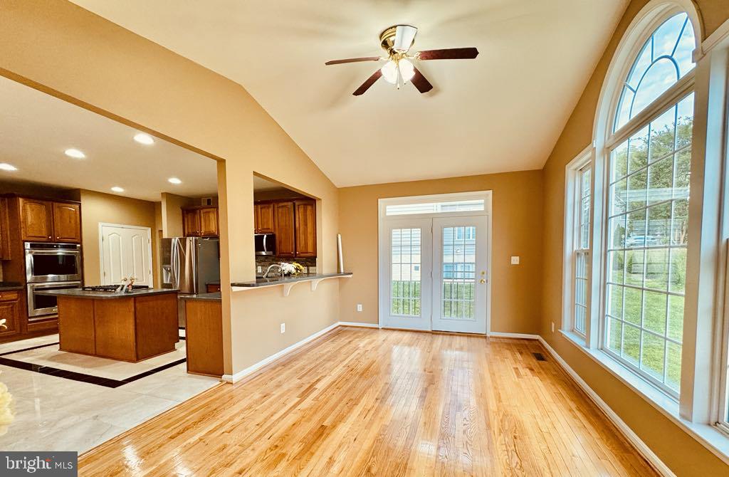 7615 MCWEADON LN, SPRINGFIELD, Virginia 22150, 6 Bedrooms Bedrooms, ,5 BathroomsBathrooms,Residential,For sale,7615 MCWEADON LN,VAFX2240948 MLS # VAFX2240948