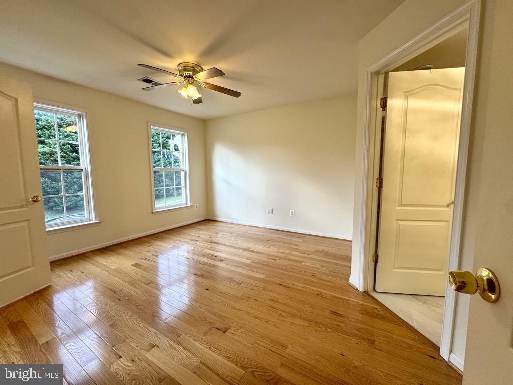 7615 MCWEADON LN, SPRINGFIELD, Virginia 22150, 6 Bedrooms Bedrooms, ,5 BathroomsBathrooms,Residential,For sale,7615 MCWEADON LN,VAFX2240948 MLS # VAFX2240948