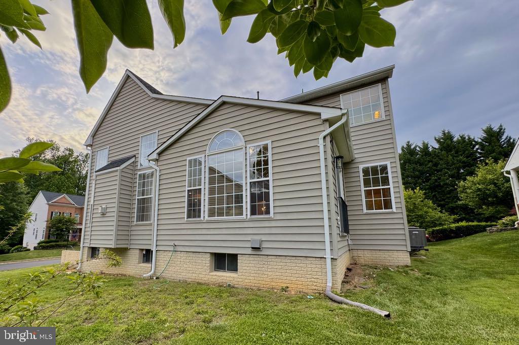 7615 MCWEADON LN, SPRINGFIELD, Virginia 22150, 6 Bedrooms Bedrooms, ,5 BathroomsBathrooms,Residential,For sale,7615 MCWEADON LN,VAFX2240948 MLS # VAFX2240948