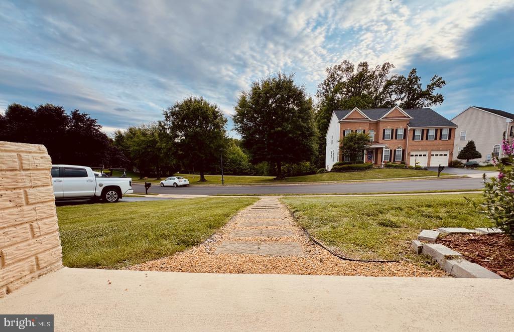 7615 MCWEADON LN, SPRINGFIELD, Virginia 22150, 6 Bedrooms Bedrooms, ,5 BathroomsBathrooms,Residential,For sale,7615 MCWEADON LN,VAFX2240948 MLS # VAFX2240948