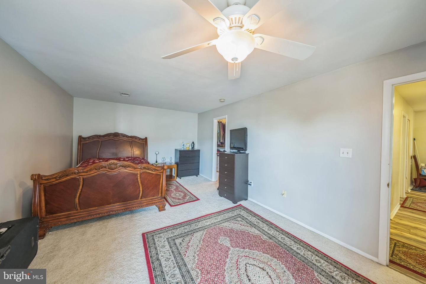 715 WASHINGTON AVE, COLONIAL BEACH, Virginia 22443, 2 Bedrooms Bedrooms, ,2 BathroomsBathrooms,Residential,For sale,715 WASHINGTON AVE,VAWE2008924 MLS # VAWE2008924
