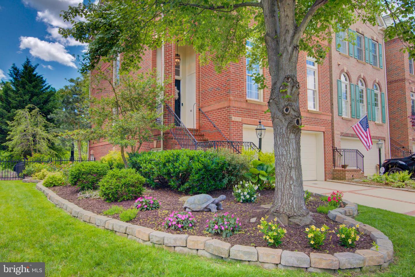 43781 BENT CREEK TER, LEESBURG, Virginia 20176, 4 Bedrooms Bedrooms, ,2 BathroomsBathrooms,Residential,For sale,43781 BENT CREEK TER,VALO2097306 MLS # VALO2097306