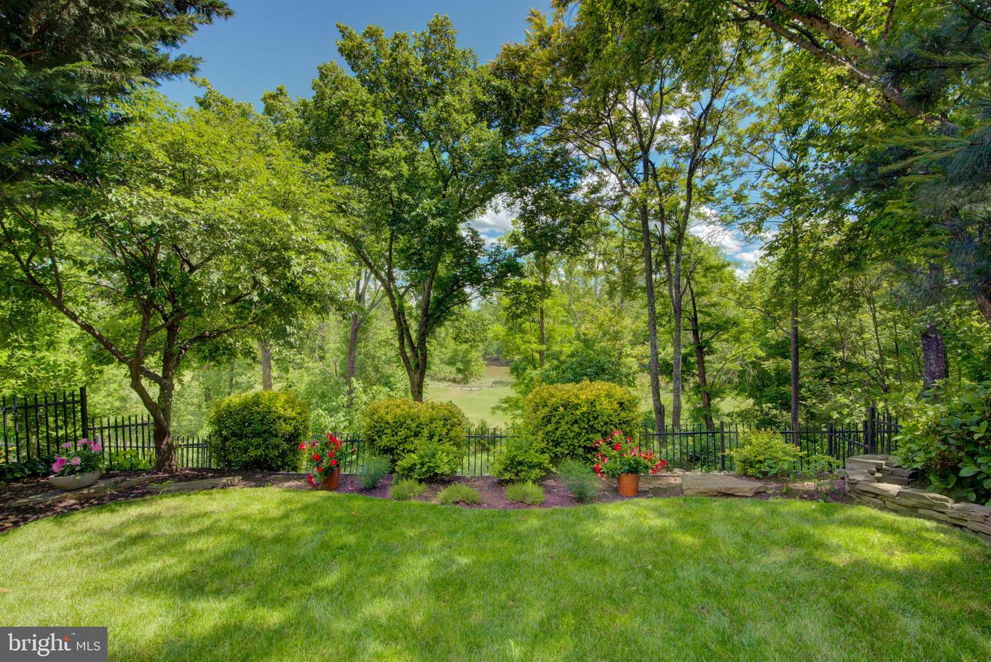 43781 BENT CREEK TER, LEESBURG, Virginia 20176, 4 Bedrooms Bedrooms, ,2 BathroomsBathrooms,Residential,For sale,43781 BENT CREEK TER,VALO2097306 MLS # VALO2097306