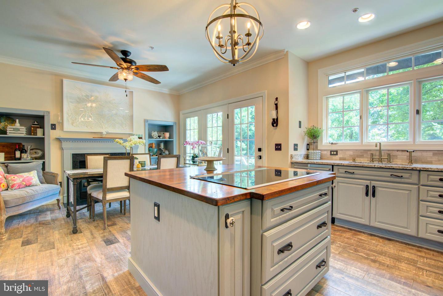 43781 BENT CREEK TER, LEESBURG, Virginia 20176, 4 Bedrooms Bedrooms, ,2 BathroomsBathrooms,Residential,For sale,43781 BENT CREEK TER,VALO2097306 MLS # VALO2097306