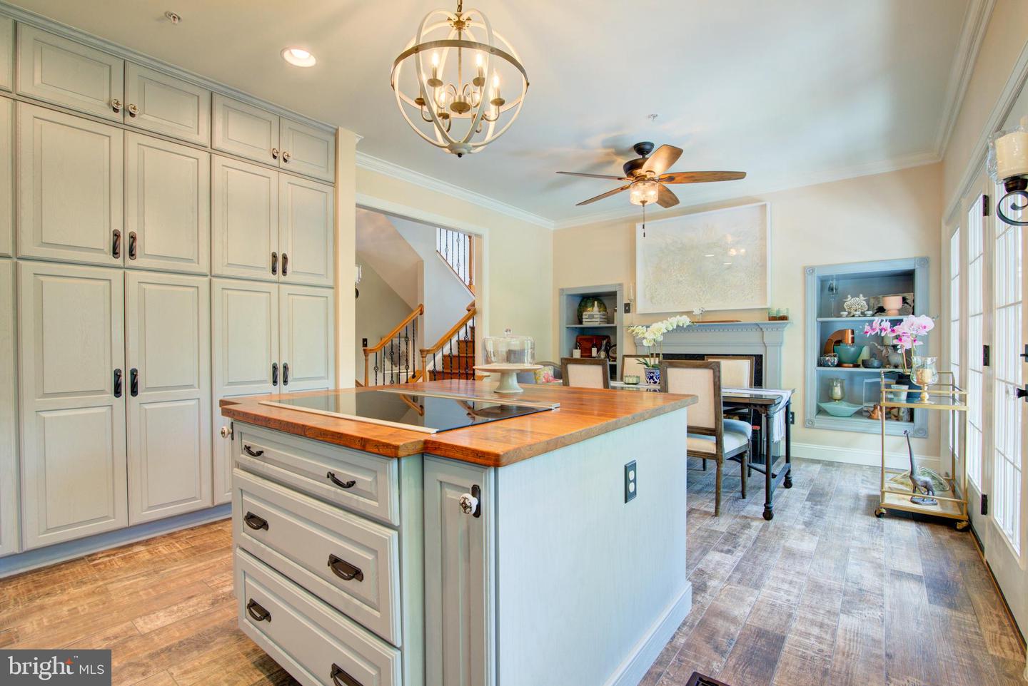 43781 BENT CREEK TER, LEESBURG, Virginia 20176, 4 Bedrooms Bedrooms, ,2 BathroomsBathrooms,Residential,For sale,43781 BENT CREEK TER,VALO2097306 MLS # VALO2097306