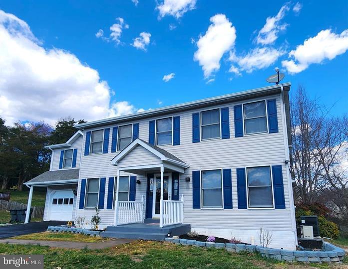 6603 FARMSTEAD LN, FREDERICKSBURG, Virginia 22407, 8 Bedrooms Bedrooms, ,3 BathroomsBathrooms,Residential,For sale,6603 FARMSTEAD LN,VASP2033346 MLS # VASP2033346