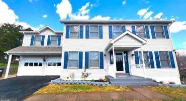 6603 FARMSTEAD LN, FREDERICKSBURG, Virginia 22407, 8 Bedrooms Bedrooms, ,3 BathroomsBathrooms,Residential,For sale,6603 FARMSTEAD LN,VASP2033346 MLS # VASP2033346