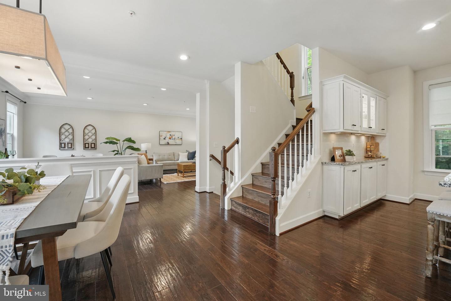 4094 GLENDALE WAY, FAIRFAX, Virginia 22030, 3 Bedrooms Bedrooms, ,2 BathroomsBathrooms,Residential,For sale,4094 GLENDALE WAY,VAFC2006362 MLS # VAFC2006362